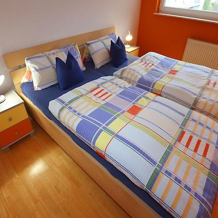 Cozy Apartment In Schwenningen With Garden Villingen-Schwenningen Exterior photo