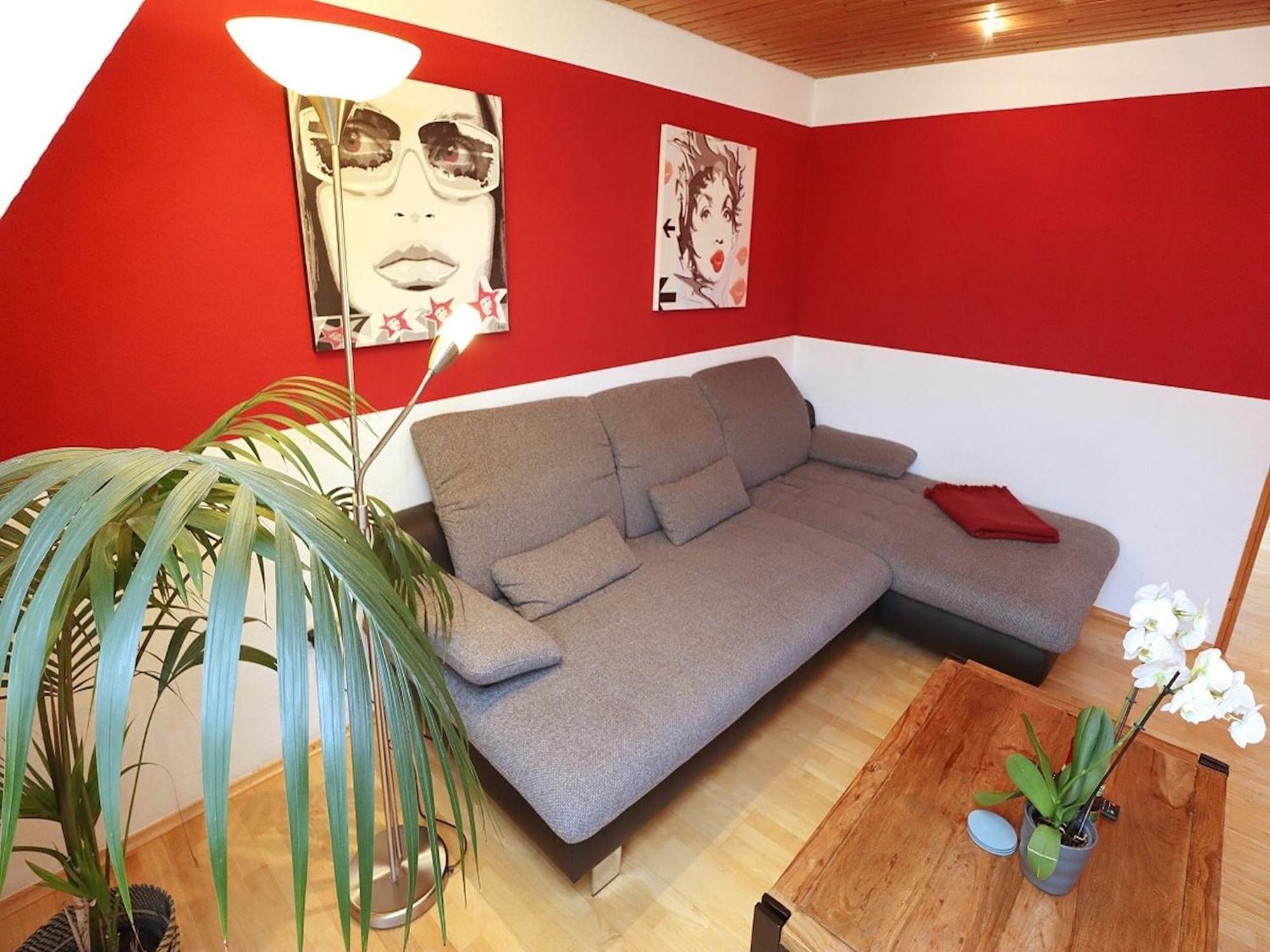 Cozy Apartment In Schwenningen With Garden Villingen-Schwenningen Exterior photo